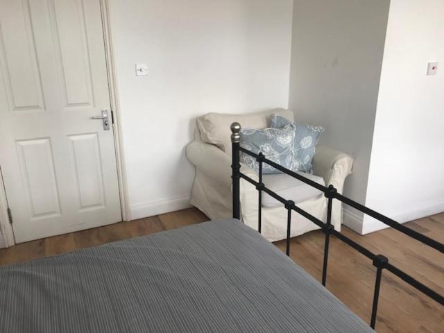Apartment Lovely Near Heathrow - 77vfr4